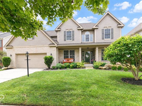 12085 Biddle Dr , Fishers, IN 46037