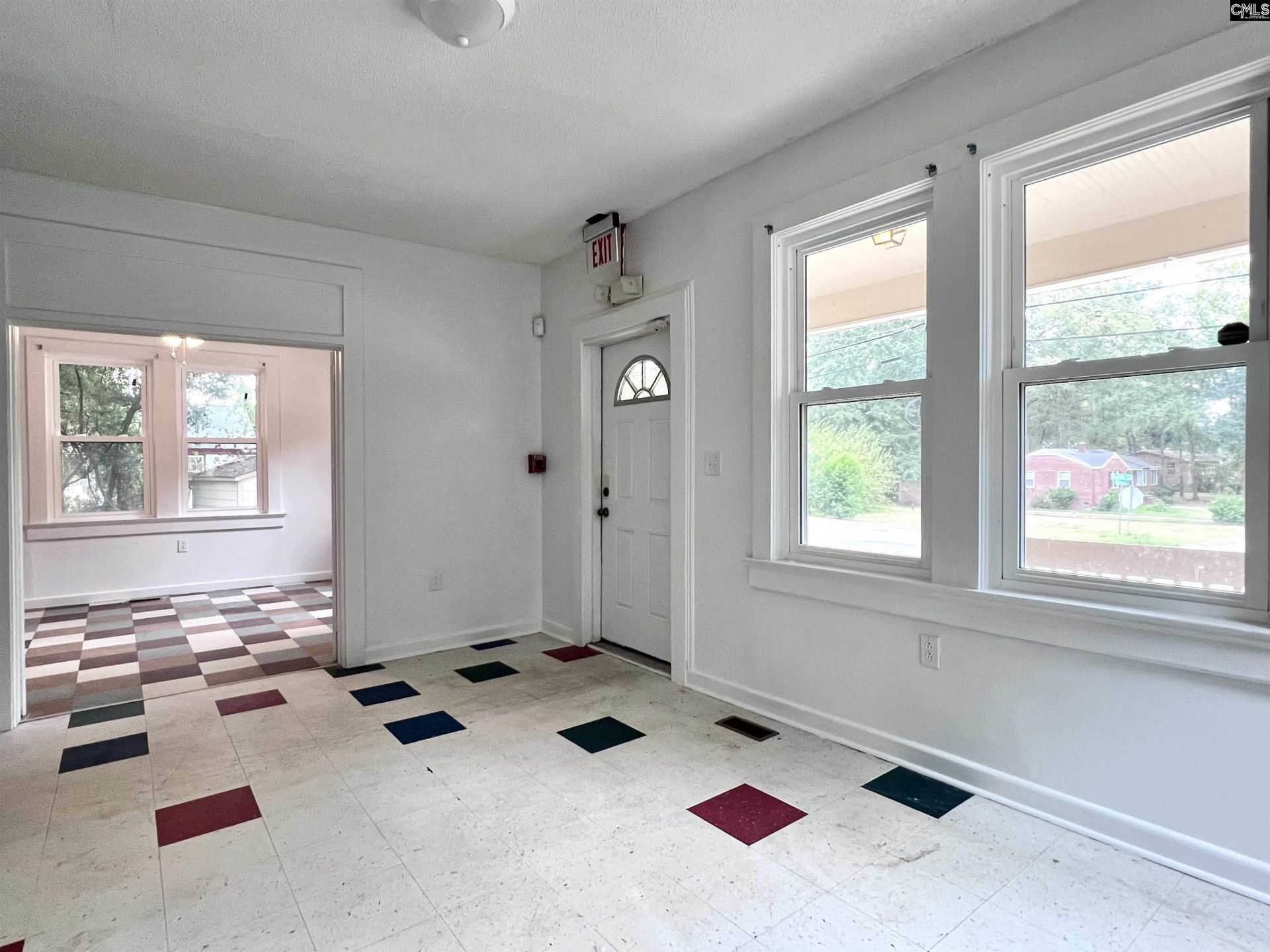 771 Dantzler Street Photo 5