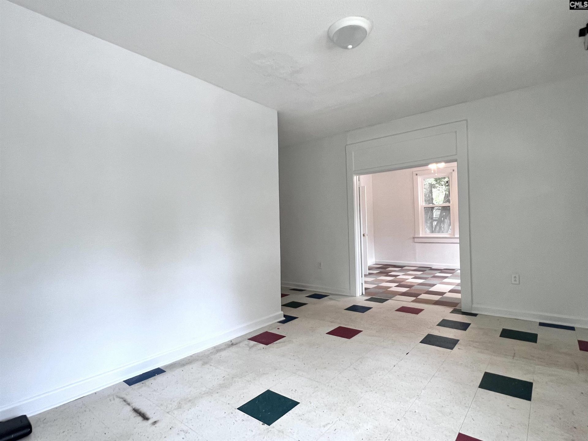 771 Dantzler Street Photo 8