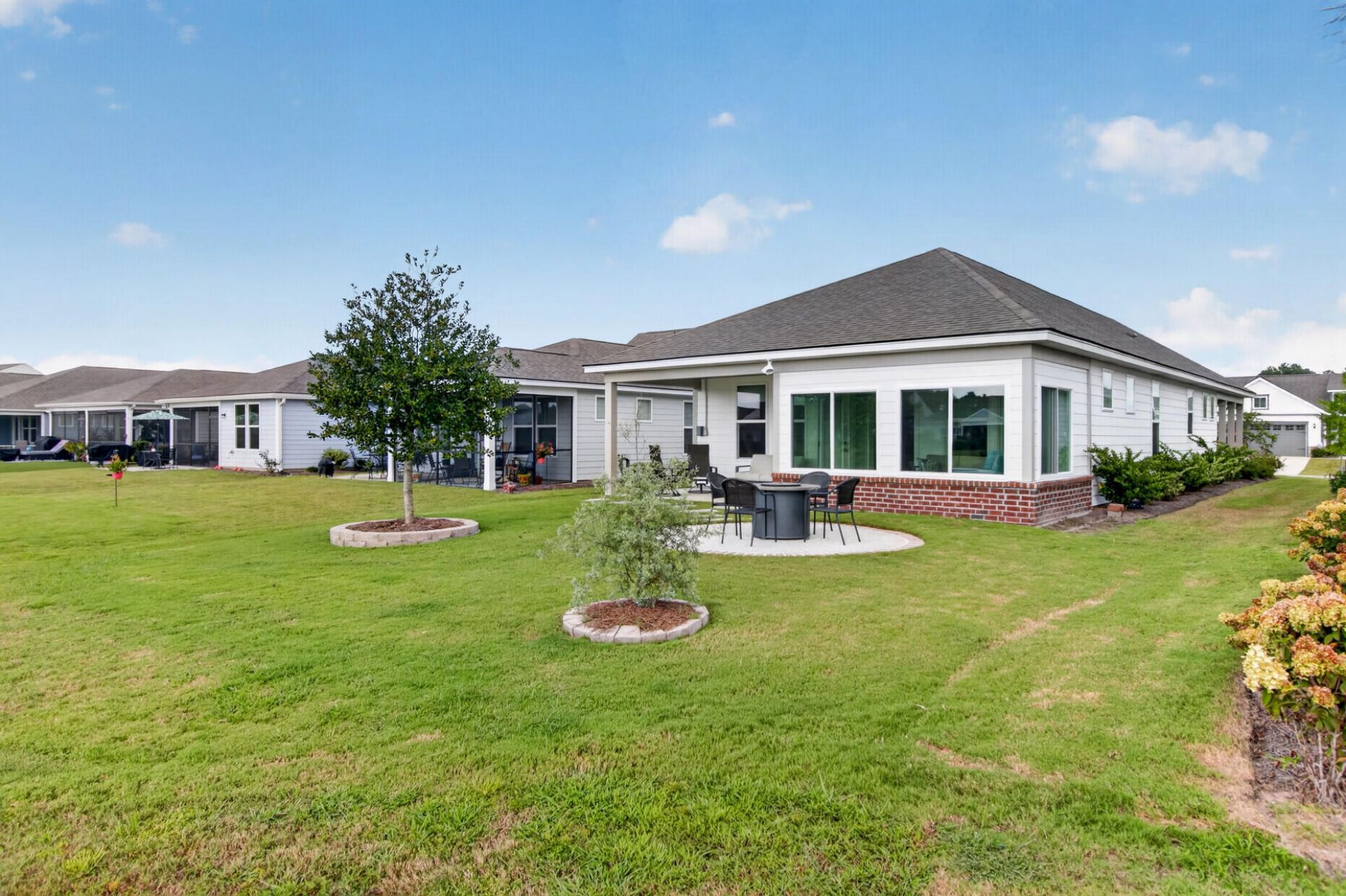 333 Dahlia Row Drive Photo 35