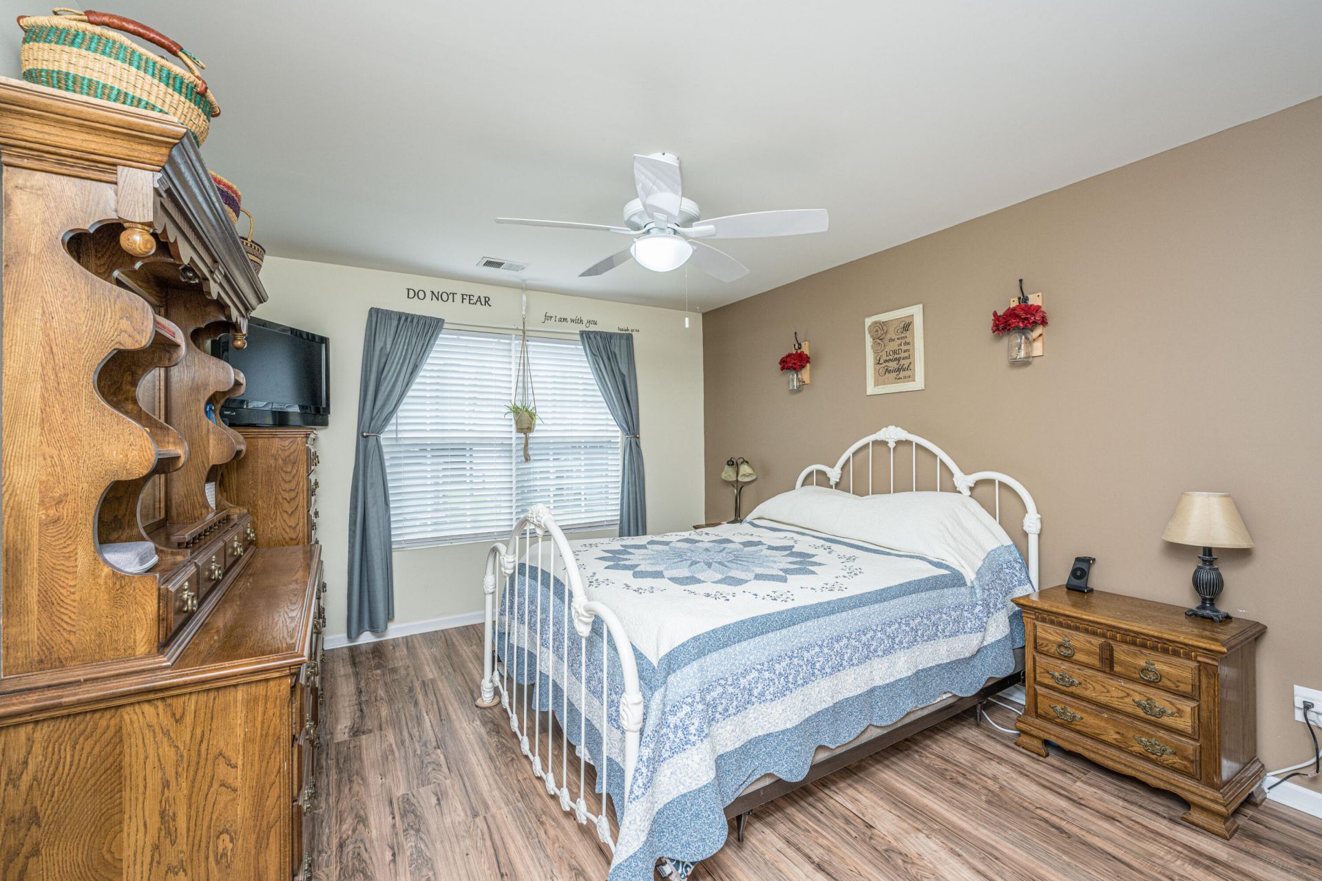 1604 Rising Mist Drive Photo 13