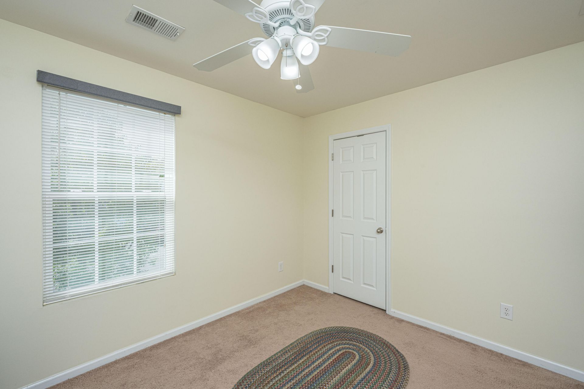 1604 Rising Mist Drive Photo 20