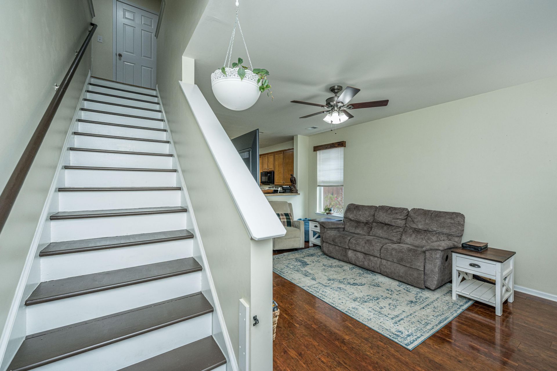 1604 Rising Mist Drive Photo 4
