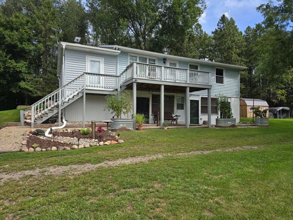 58435 Fairfax Road, Colon, MI 49040