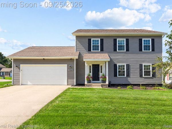 1461 Scotland Yard Drive, Commerce Township, Mi 48390