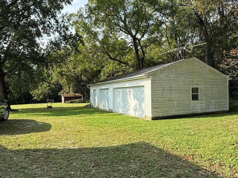 9905 Cincinnati Zanesville Road SW, Amanda, OH 43102 Photo 3