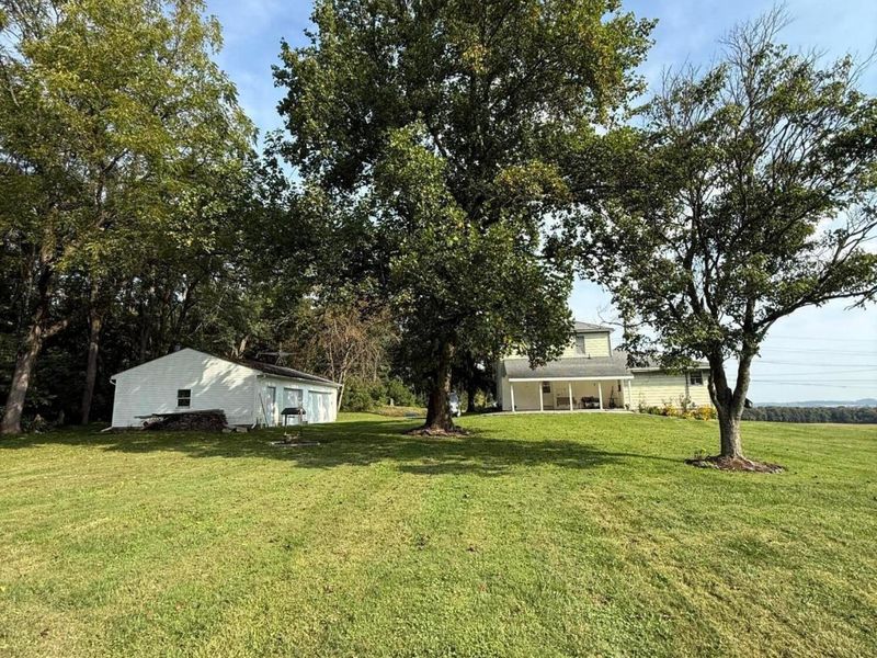 9905 Cincinnati Zanesville Road SW, Amanda, OH 43102 Photo 5