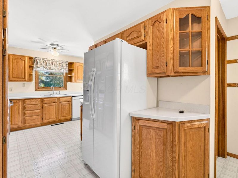 9905 Cincinnati Zanesville Road SW, Amanda, OH 43102 Photo 8