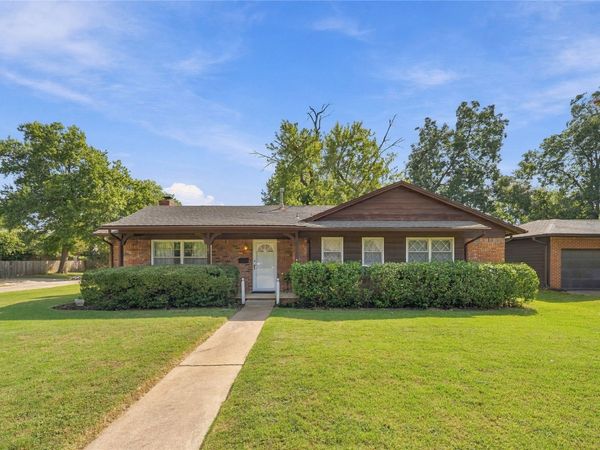 5205 S Birmingham Place , Tulsa, OK 74105