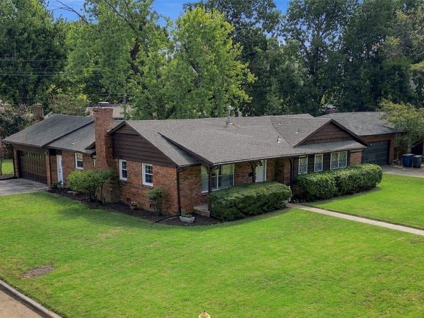 5205 S Birmingham Place, Tulsa, OK 74105