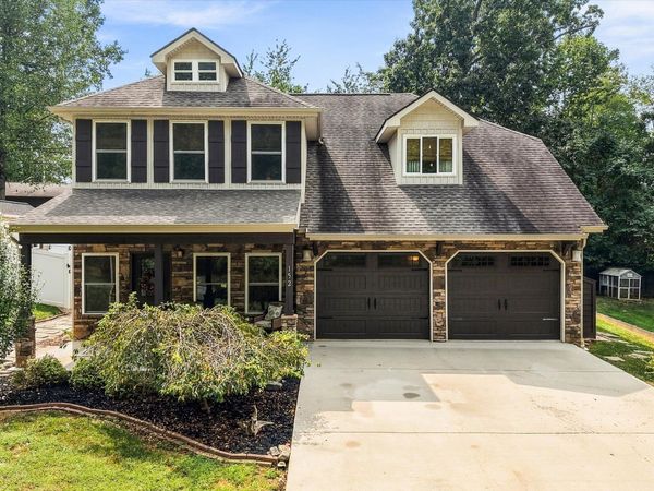 152 Wakefield Rd, Knoxville, TN 37922