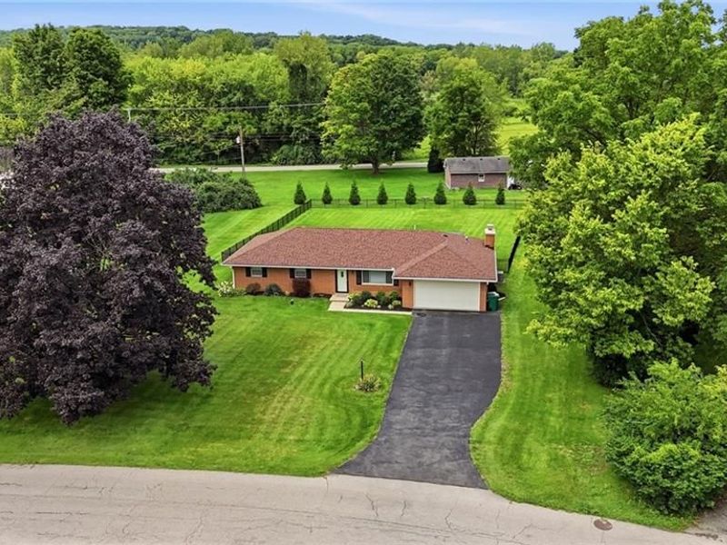 3977 Rexford Road, Beavercreek, OH 45430 Photo 3