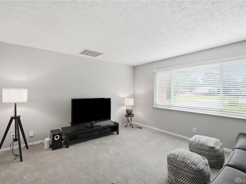 3977 Rexford Road, Beavercreek, OH 45430 Photo 8