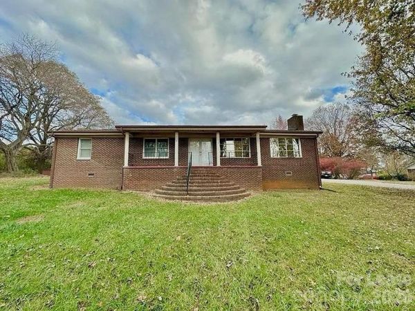 8002 Browne Road , Charlotte, NC 28269