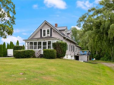 7128 Lake Bluff Road , Wolcott, NY 14590