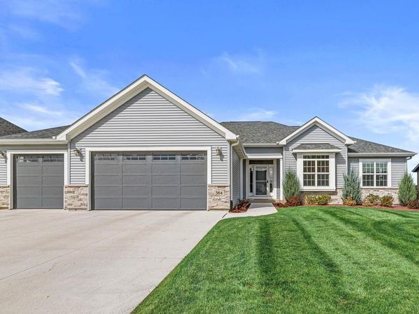 364 Kiddle LANE, Union Grove, WI 53182