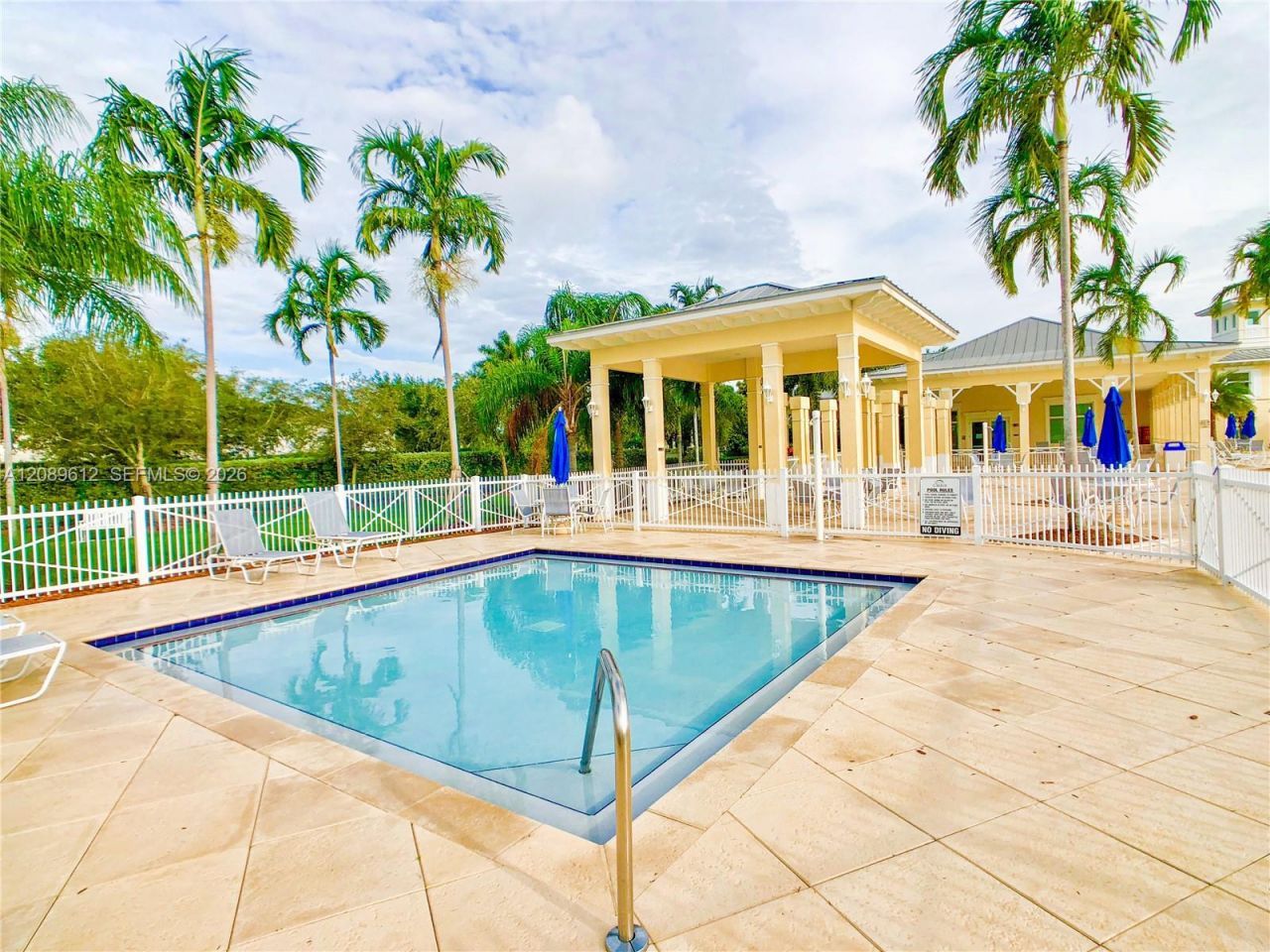 2741 NE 4th St , Unit 202, Homestead, FL 33033 Photo