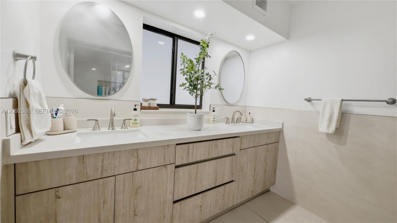 3202 Harrison St, Hollywood, FL 33021 Photo