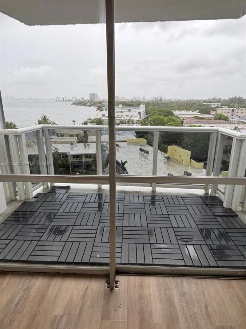900 Bay Dr, Unit 721, Miami Beach, FL 33141 Photo