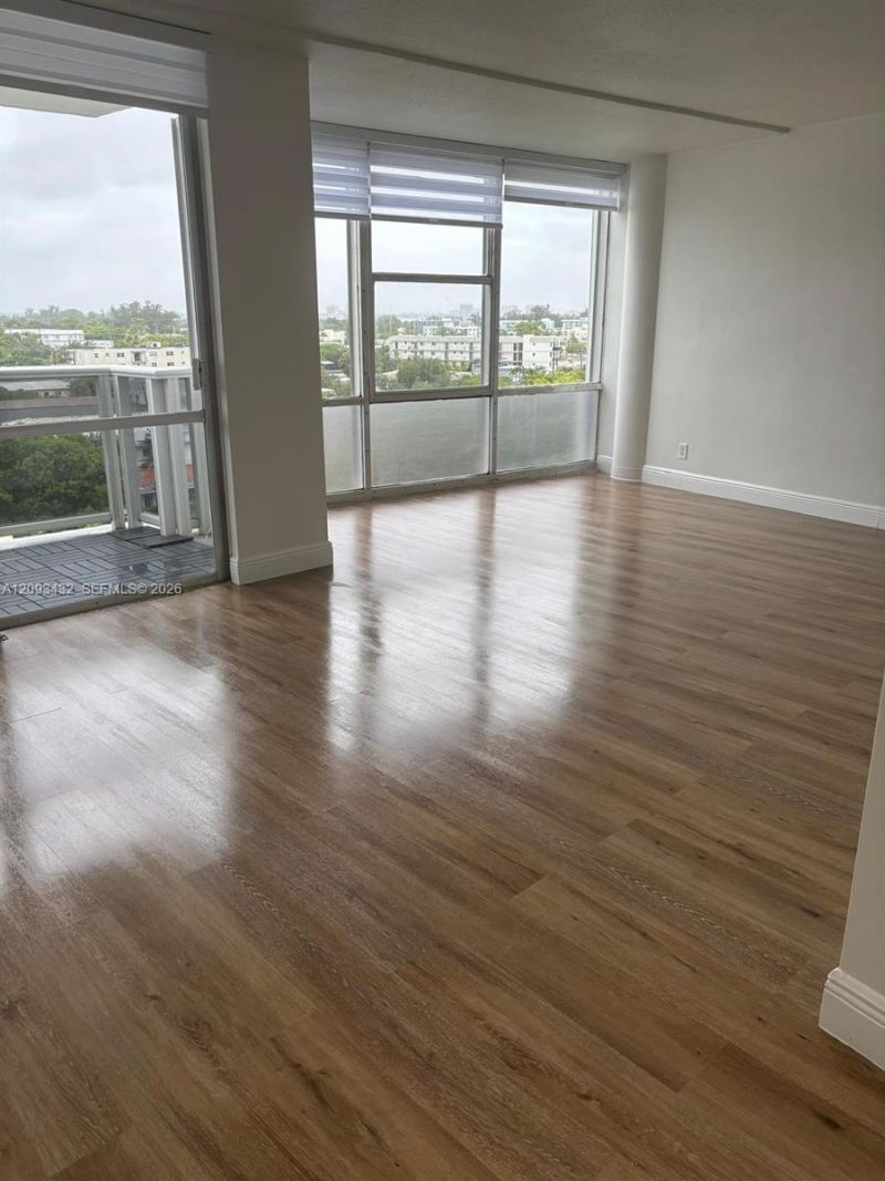 900 Bay Dr, Unit 721, Miami Beach, FL 33141 Photo
