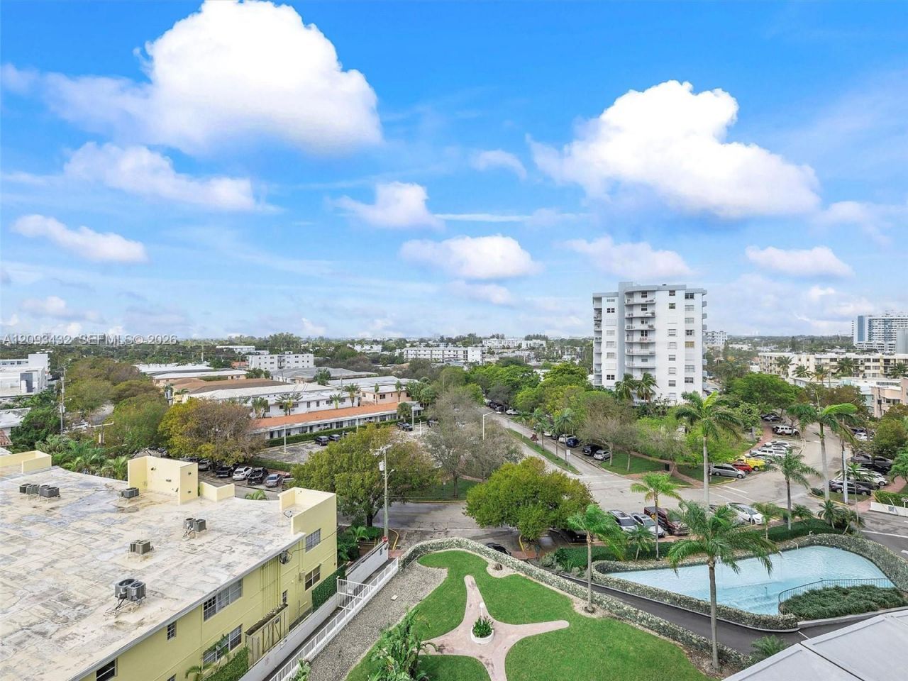 900 Bay Dr, Unit 721, Miami Beach, FL 33141 Photo