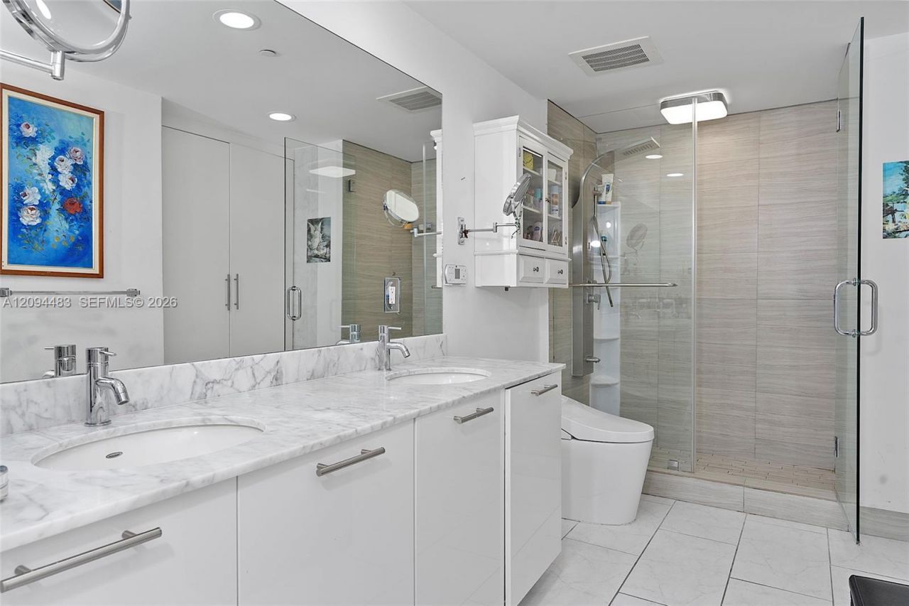 951 Brickell Ave , Unit 605, Miami, FL 33131 Photo