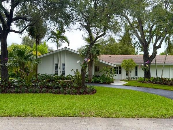 7521 SW 175th St , Palmetto Bay, FL 33157