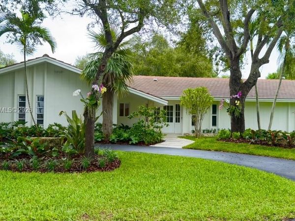 7521 SW 175th St , Palmetto Bay, FL 33157