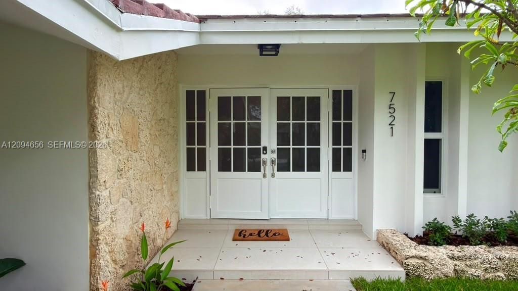 7521 SW 175th St, Palmetto Bay, FL 33157 Photo