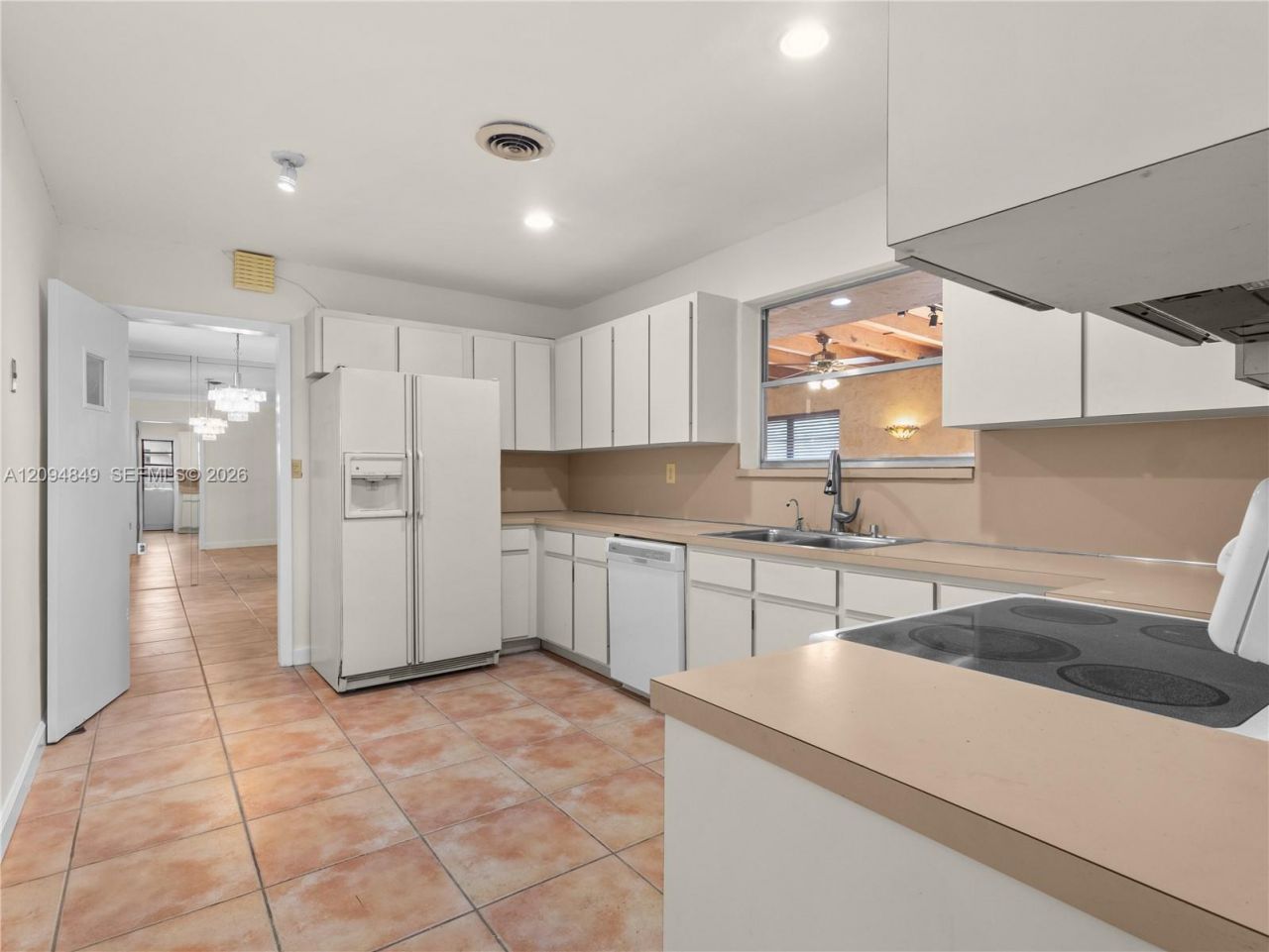 9360 SW 25th St , Miami, FL 33165 Photo