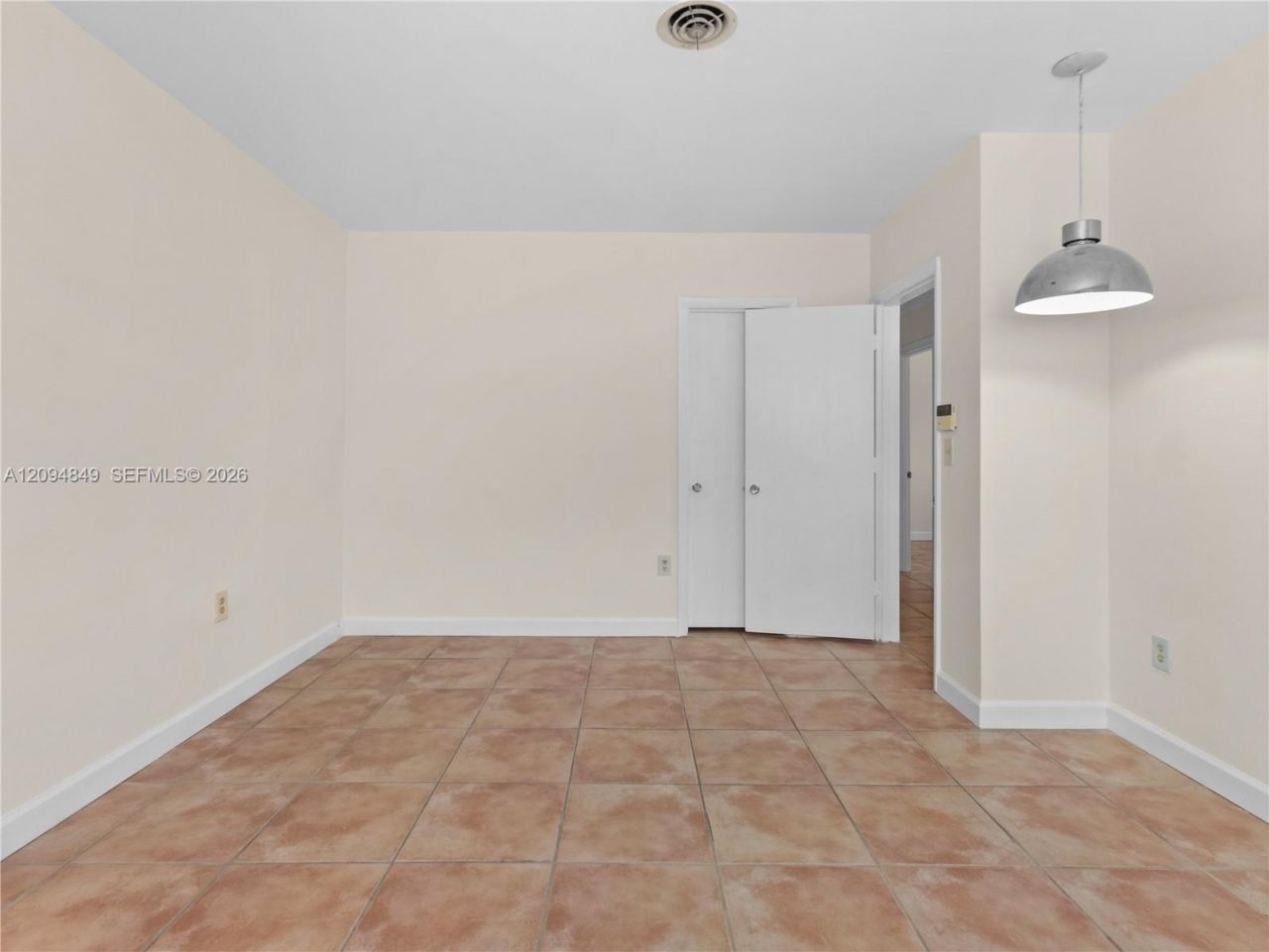 9360 SW 25th St , Miami, FL 33165 Photo
