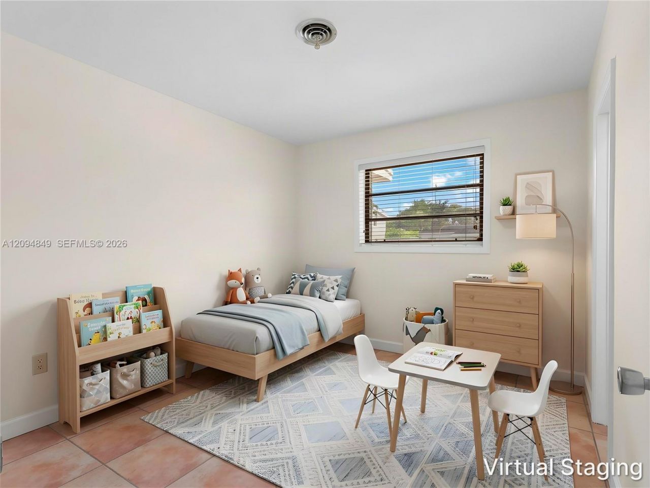 9360 SW 25th St , Miami, FL 33165 Photo