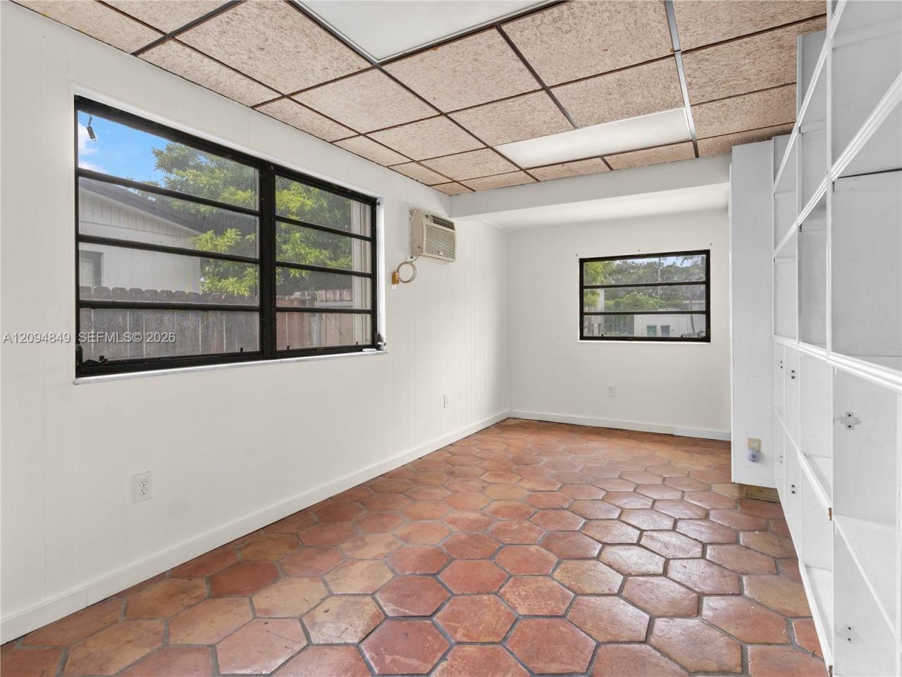 9360 SW 25th St , Miami, FL 33165 Photo