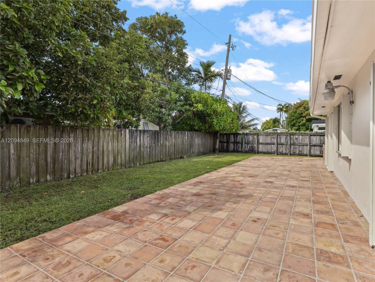 9360 SW 25th St , Miami, FL 33165 Photo