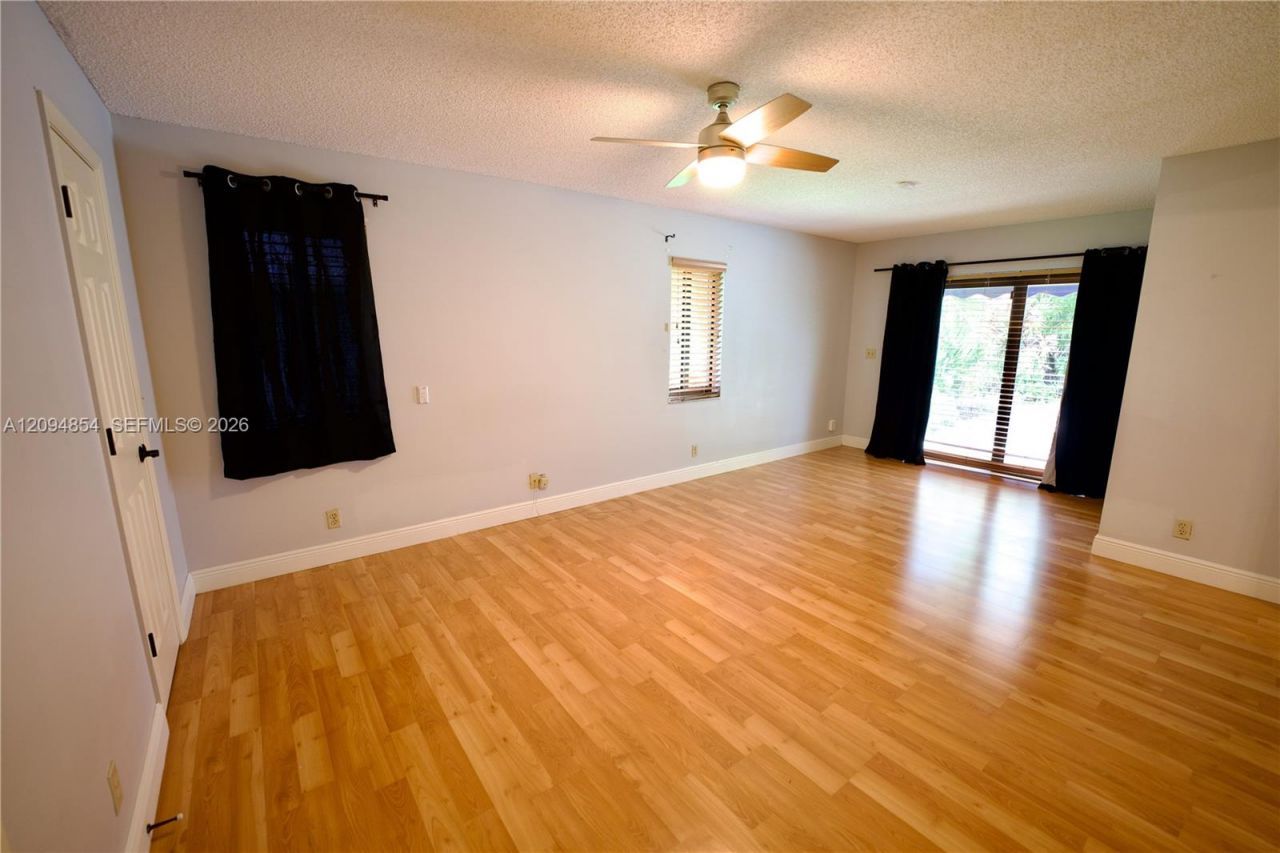 9135 S Southern Orchard Rd S , Unit 9135, Davie, FL 33328 Photo