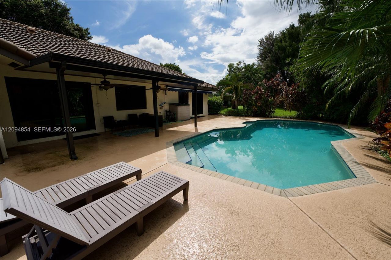 9135 S Southern Orchard Rd S , Unit 9135, Davie, FL 33328 Photo