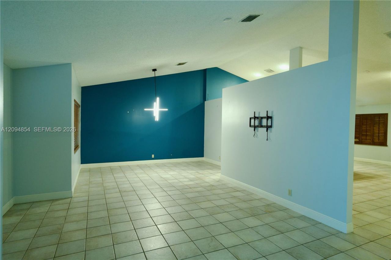 9135 S Southern Orchard Rd S , Unit 9135, Davie, FL 33328 Photo