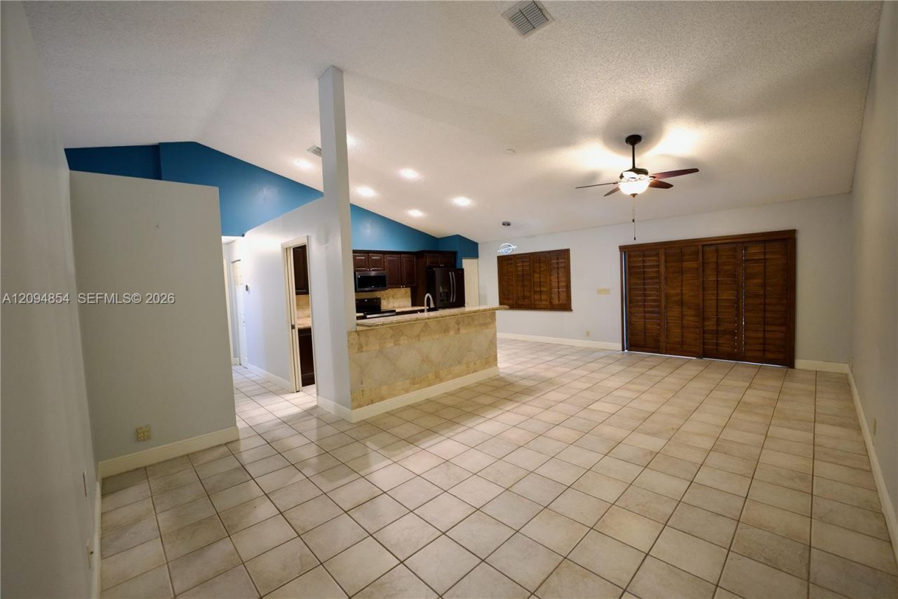 9135 S Southern Orchard Rd S , Unit 9135, Davie, FL 33328 Photo