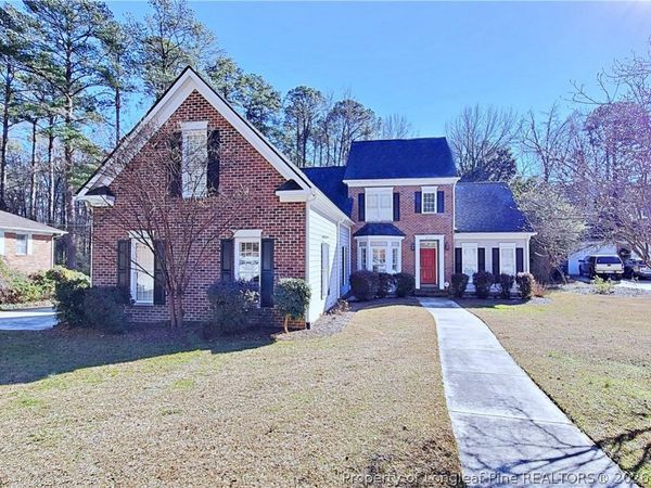 2519 S Edgewater Drive, Fayetteville, NC 28303
