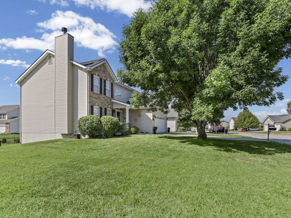 812 Terra Springs Way Drive , Fairview Heights, IL 62208