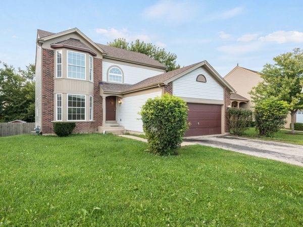 42 W Dahlia Lane , Round Lake Beach, IL 60073