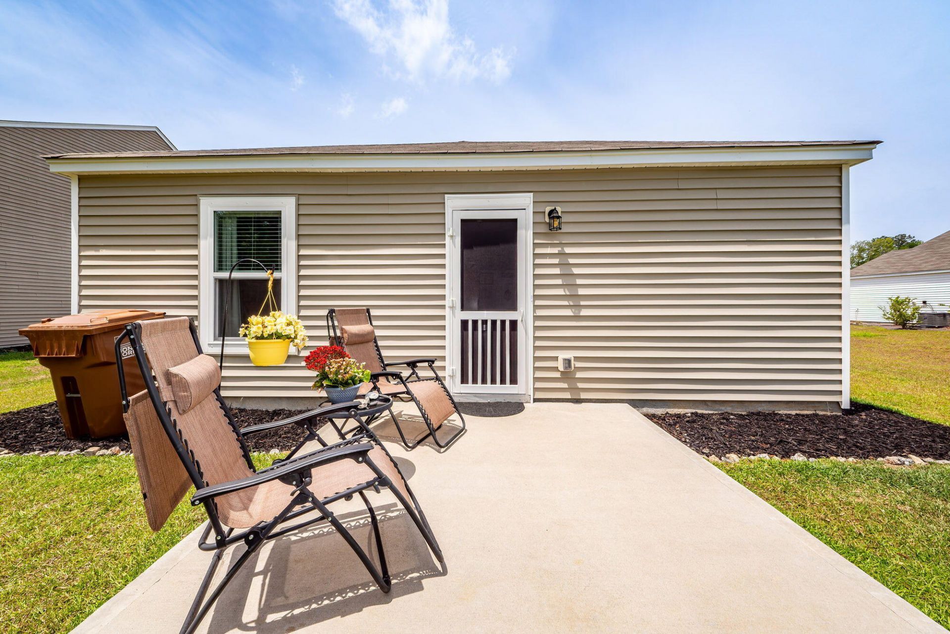 506 Shady Maple Street Photo 16
