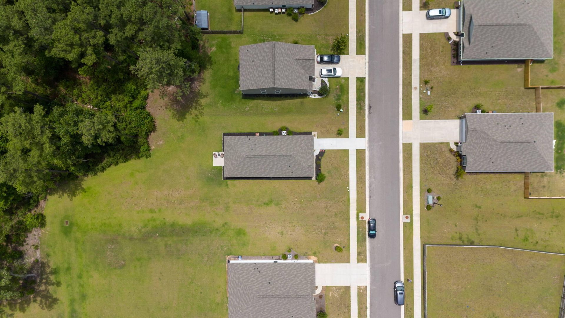 506 Shady Maple Street Photo 27