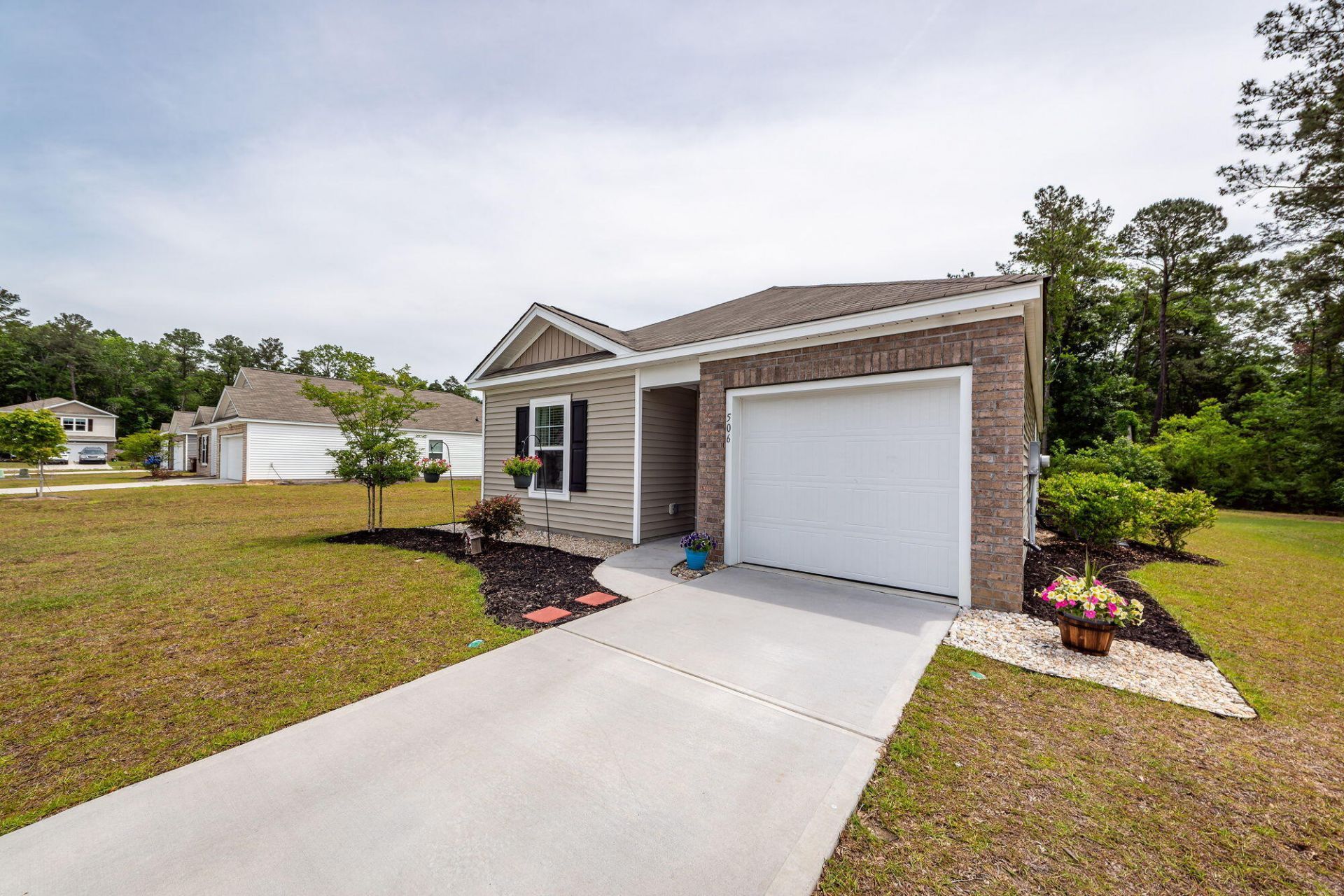 506 Shady Maple Street Photo 54