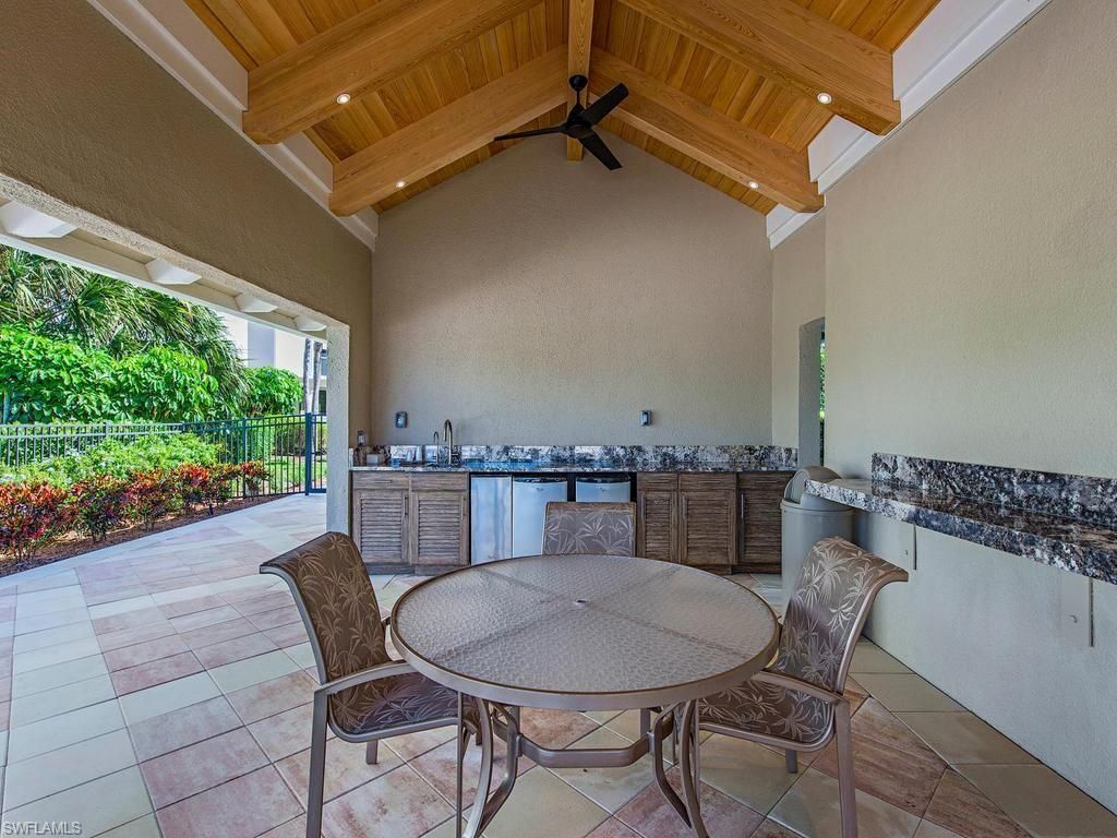 4401 Gulf Shore Blvd N, Unit 807, Naples, FL 34103 Photo