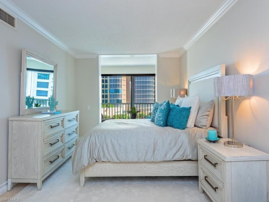 4401 Gulf Shore Blvd N, Unit 604, Naples, FL 34103 Photo