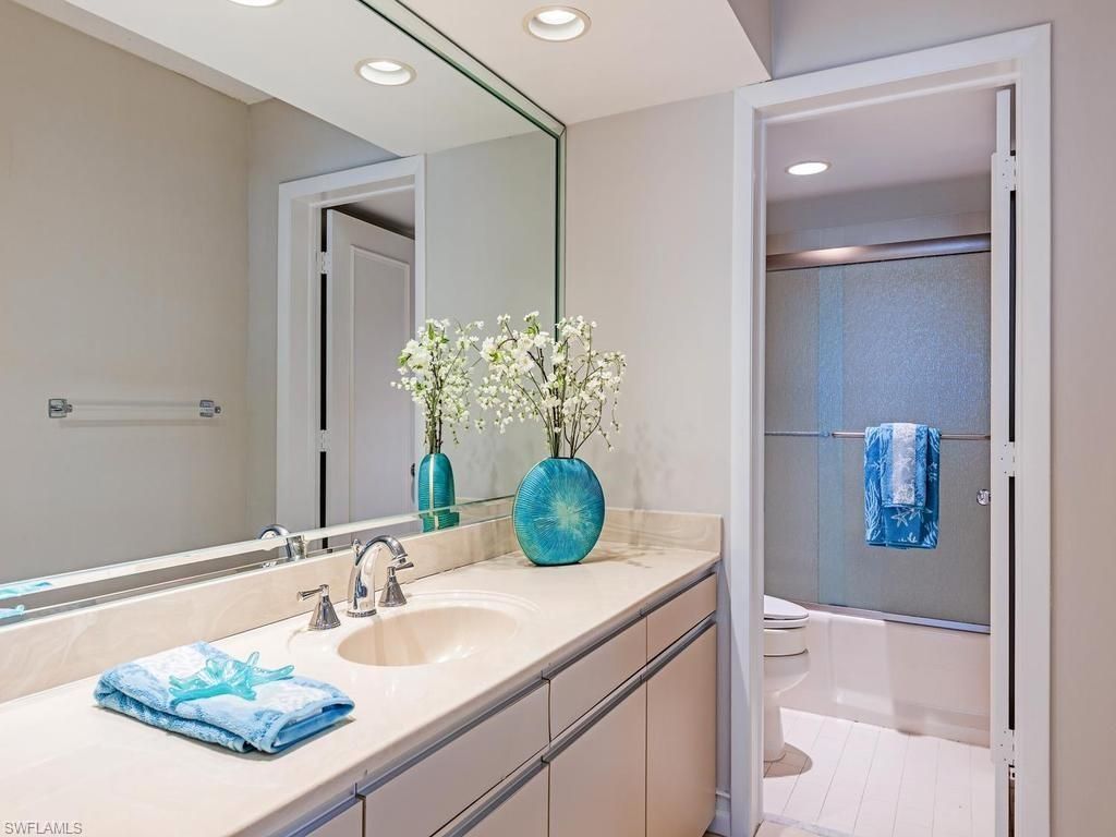 4401 Gulf Shore Blvd N, Unit 604, Naples, FL 34103 Photo