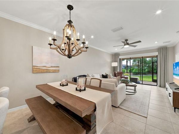 9402 Pocida CT , Unit 104, NAPLES, FL 34119