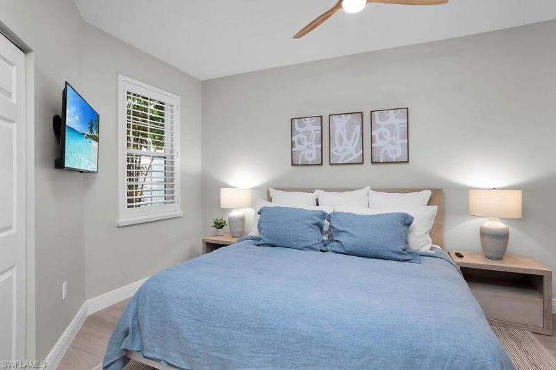 1252 Rialto Way , Unit 102, Naples, FL 34114 Photo