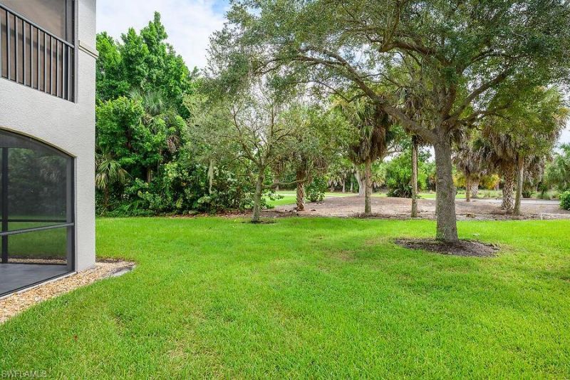 1252 Rialto Way , Unit 102, Naples, FL 34114 Photo